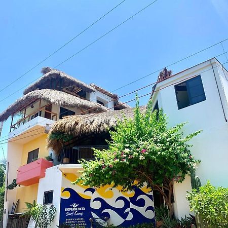 A Pousada Experiencia Surf Camp Brisas de Zicatela Exterior foto