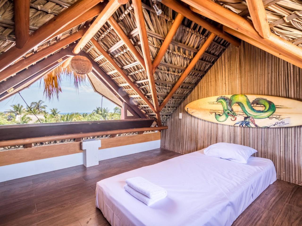 A Pousada Experiencia Surf Camp Brisas de Zicatela Exterior foto