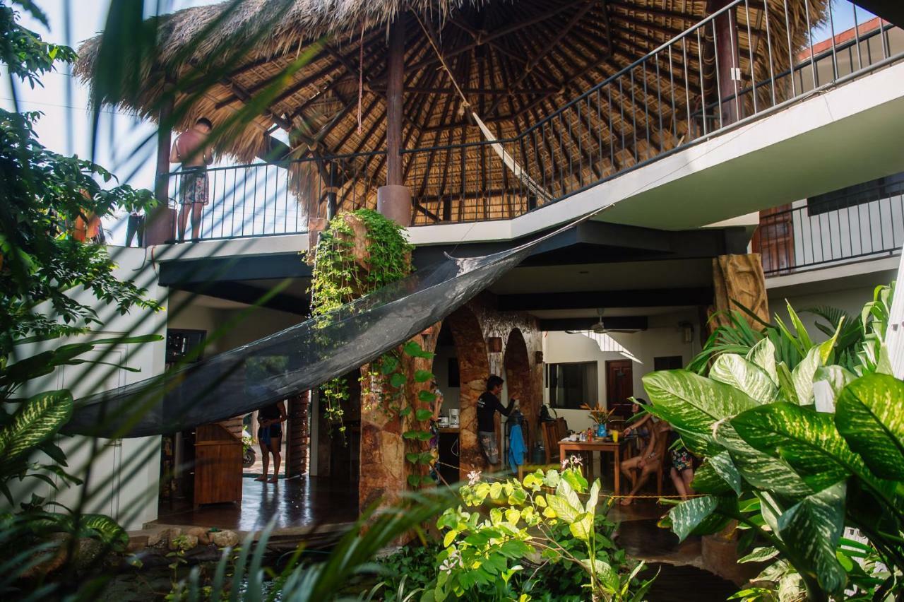 A Pousada Experiencia Surf Camp Brisas de Zicatela Exterior foto