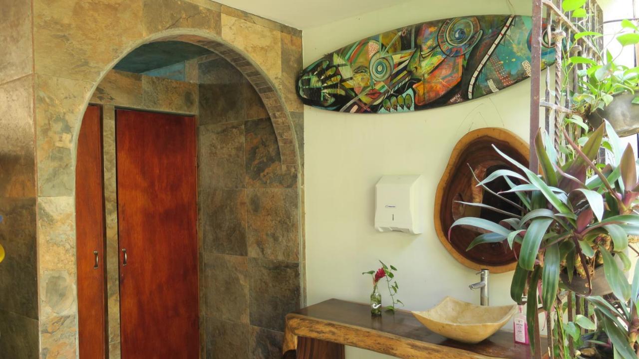 A Pousada Experiencia Surf Camp Brisas de Zicatela Exterior foto